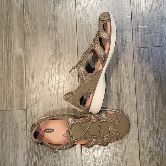Dr. Scholl's Shoes - Dr Scholl's women's sz 9.5M shoes like new
